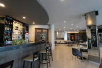 Gran Hotel Cochabamba - ที่มีบาร์
