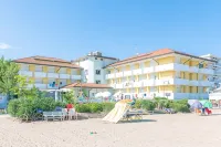 Hotel Europa - Beach