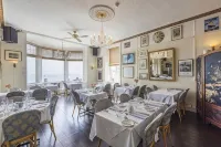 Housel Bay Hotel