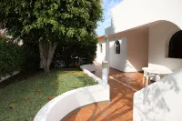 Canico Bay Apartments - 駐車場