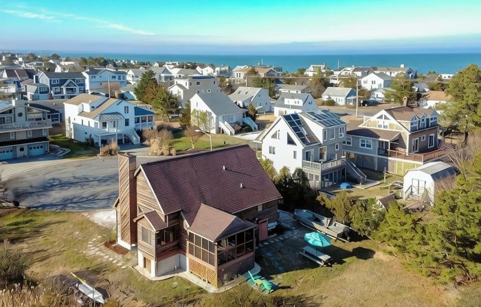 Lewes Beach Retreat 2 Minute Walk to Bay!