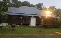 Mimi Guest House Syariah Pangkalan Bun Các khách sạn ở 