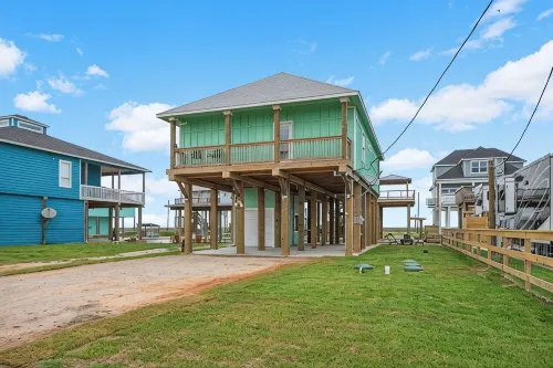 Salty Daze Waterfront Home on Christmas Bay with Ocean Views, Sleeps 10! - 4-Star