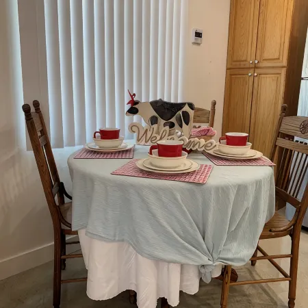 Charming Casita Near Disneyland Perfect for families and travelers in Fullerton