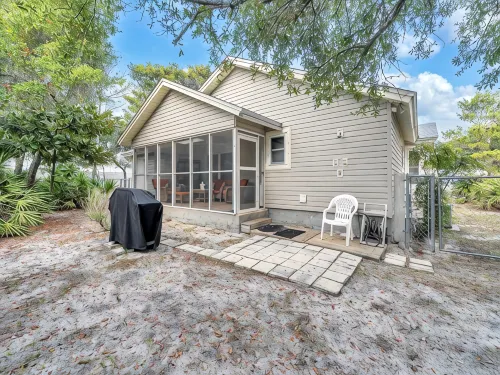 West Destin!  3 Blks to Beach! Front & Back Porch! Walk to Shopping/Restaurants - Country Houses