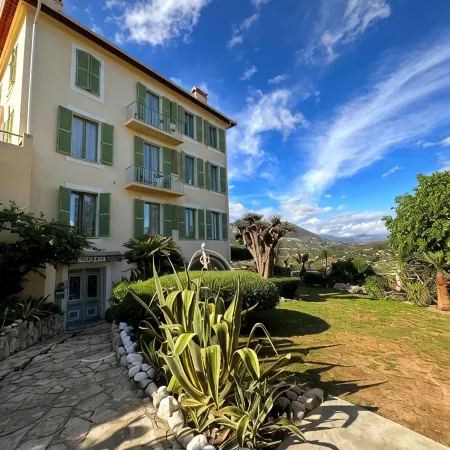 Hôtel Miramar Отели в г. Ванс