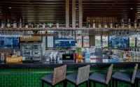 Lombok Astoria Hotel - Barer