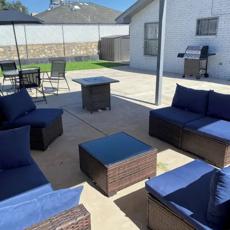 3-bedroom Modern House, recently renovated and upgraded with smart lighting