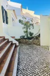 Casa Hermano, Bright and sunny with sea views in Lagos