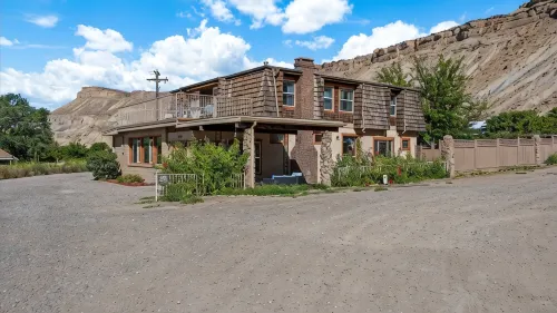 Spacious 5-bedroom house with WiFi, AC in charming Palisade - Boutique