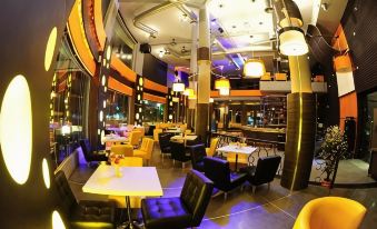 Capital O 75514 Vasidtee City Hotel (Suphanburi)