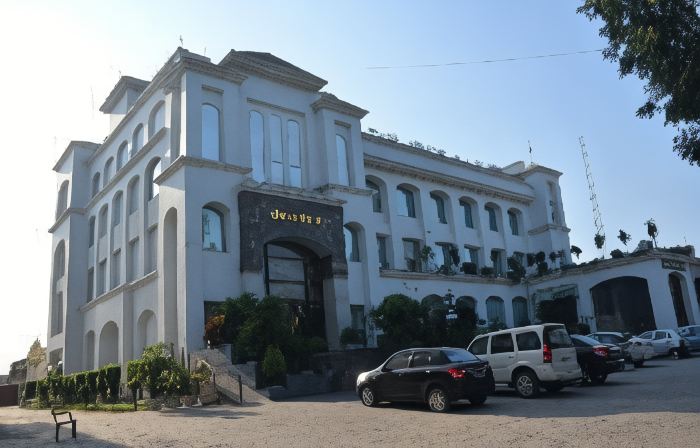 Deventure Hotel, Karnal