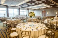 The Hyatt Lodge at Oak Brook - Boutique