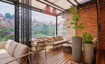 Radisson Serviced Apartments Antananarivo City Centre