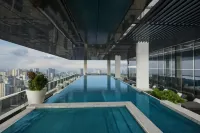Renaissance Dhaka Gulshan Hotel - Luxury