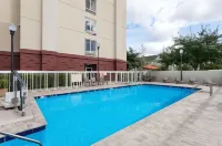 Hampton Inn Leesburg/Tavares - Pools
