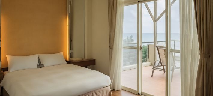 Love Sea 126 House Inn Hostel 屏東のホテル