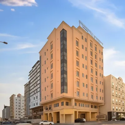 Fakhamat Al Dyafah Serviced Apartment Hotel dekat Giant Stores