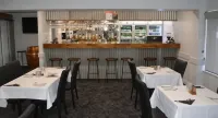 Bushman's Motor Inn - breakfast