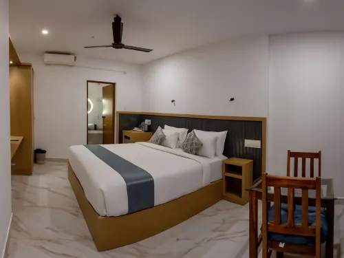 Puthooram Sea View Resort Varkala