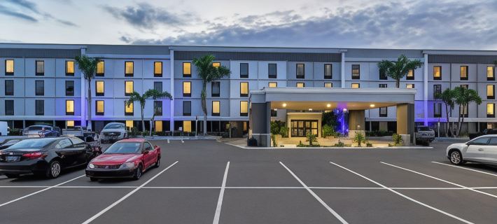 Comfort Inn & Suites St Pete - Clearwater International Airport Hoteles en Condado de Pinellas