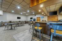 Comfort Inn & Suites - breakfast