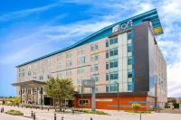 Aloft Bogota Airport - parking