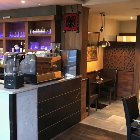 Eagle Hotel Luton Airport