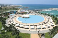 Miramar Hotel Resort and Spa - Pools