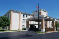 Quality Inn & Suites Near St Louis and I-255