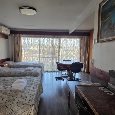 Eden Nimo Motel
