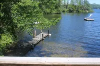 Waterfront property on pond with private dock . - Wifi