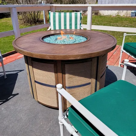 Your vacation starts here! Fully Furnished 3 bedroom home! Close to Ferry's!