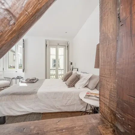 Bairro House Lisbon Charming Suites