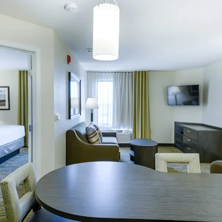 Candlewood Suites LAKEVILLE I-35 by IHG