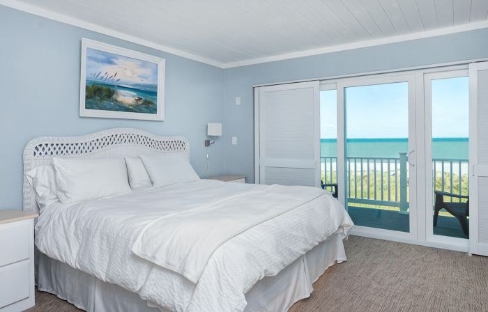 Licensed Totally Remodeled (2020Oceanfront Townhome with ocean views