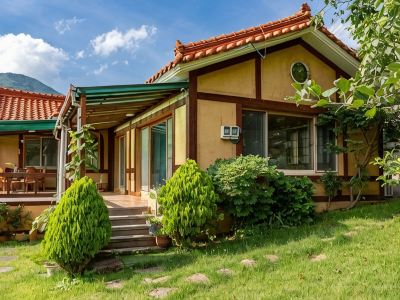 Yangsan Happy House Pension