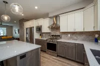 Built in 2021- close to UIHC and Shopping - 4 estrellas