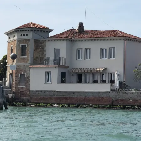 Casa Sulla Laguna Отели рядом с достопримечательностью «Остров Бурано»