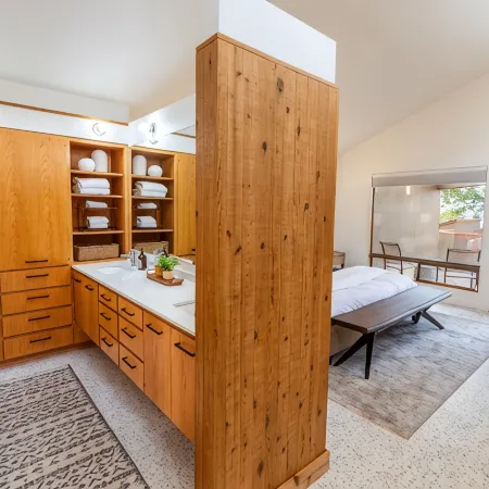 Stunning Mid-Century Inspired Lake House, Private Pool, Jet-ski & Boat Dock!