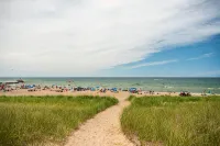 Dog-Friendly Farmhouse • Hot Tub • 1+ Acre • Near Beach, Golf, and Casino! - Homestays
