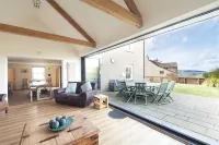 Luxury Holiday Cottage, Beach with Great Sea Views, Broad Haven, Pembrokeshire - Wifi