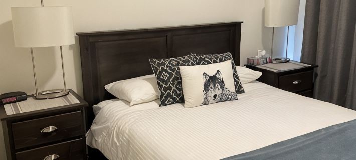 Cozy Condo minutes from RMR & Soon Cabot Pacific Golf Hotels in Revelstoke