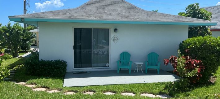 Villa in Paradise - Two Seat Golf Cart Now Included with Rental !! Hotels in Great Abaco
