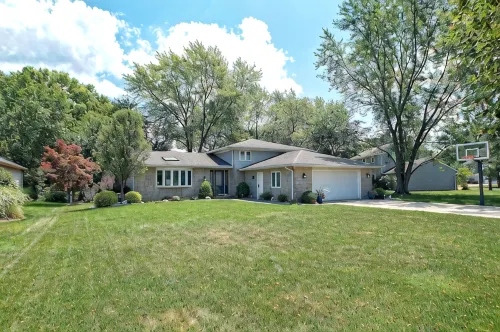 Your own suburban oasis on Cleveland's West Side - واي فاي