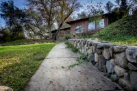 Roads End River Home - 5 bedrooms