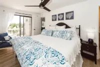 Renovated on the Lagoon within Walking Distance to the Beach & Amenity Cards! - 4-Star