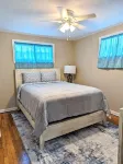 Cozy, Spacious, Great Location to amenities - Wifi