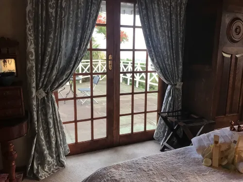 On-The-Summit Lodge & Conference Venue - Pensions