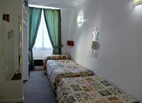 Hôtel la Fontaine - 2-Star